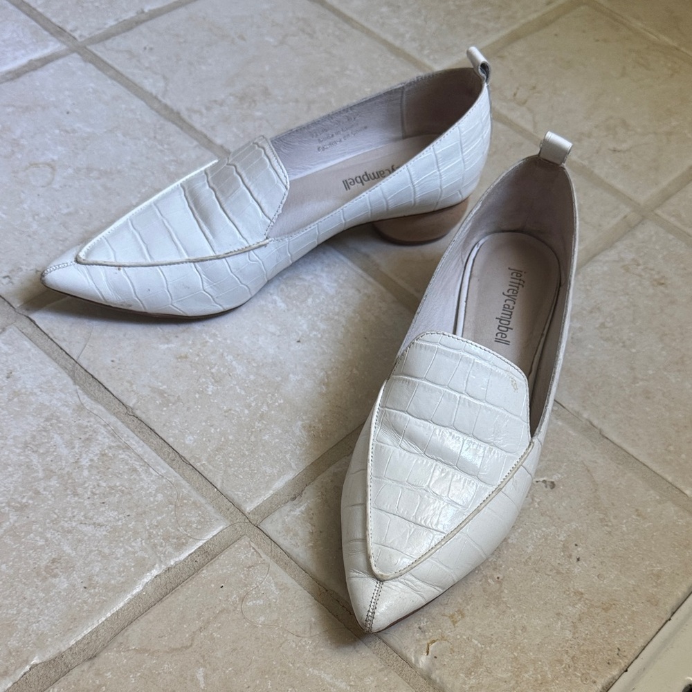 Jeffrey Campbell Cream Croc-Embossed Flats